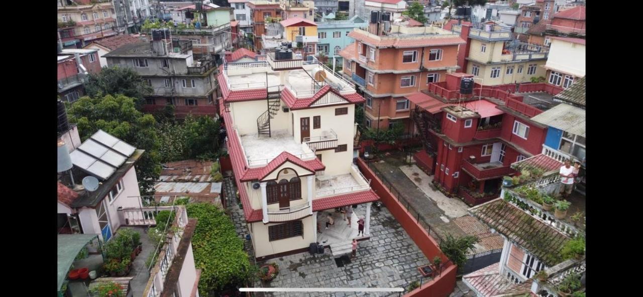 Cozy Home Jawlakhel Exterior photo