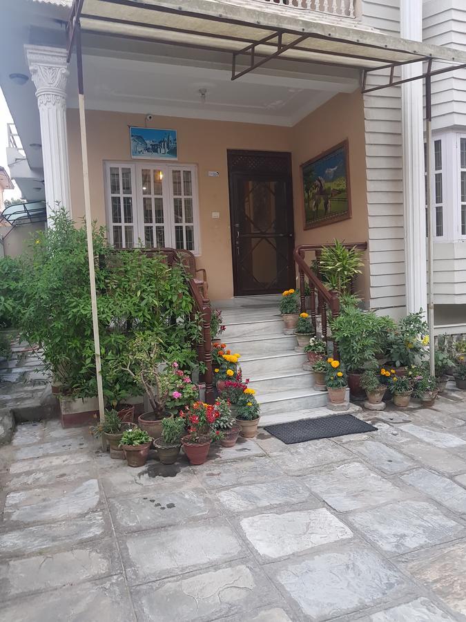 Cozy Home Jawlakhel Exterior photo